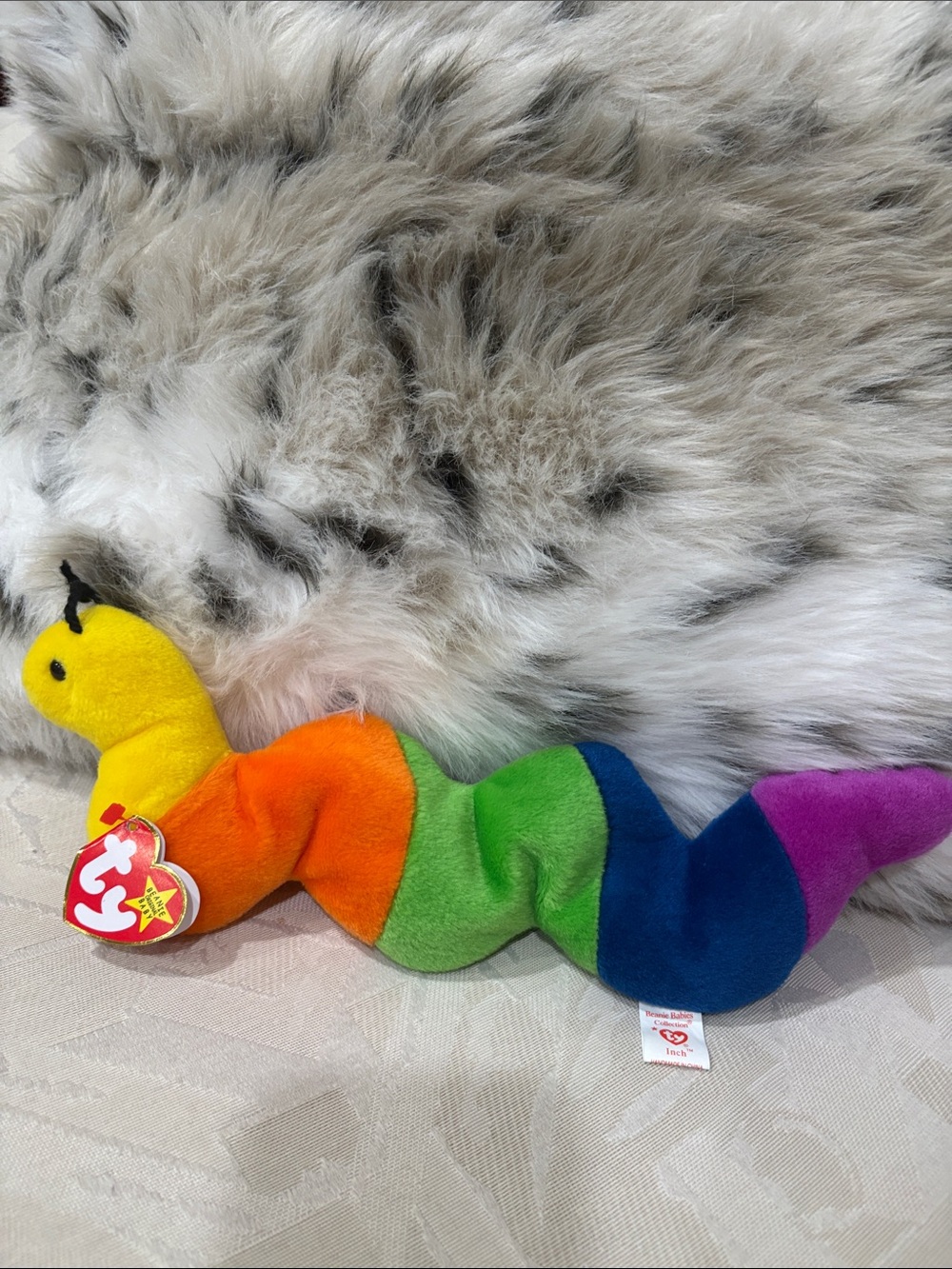 The beanie baby collection TY Inch worm /Rainbow Stripe Plush Caterpillar 9-3-95